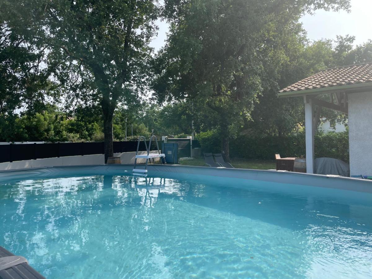 Villa Au Calme Avec Piscine, Grand Jardin Et Studio Independant Andernos-les-Bains Bagian luar foto
